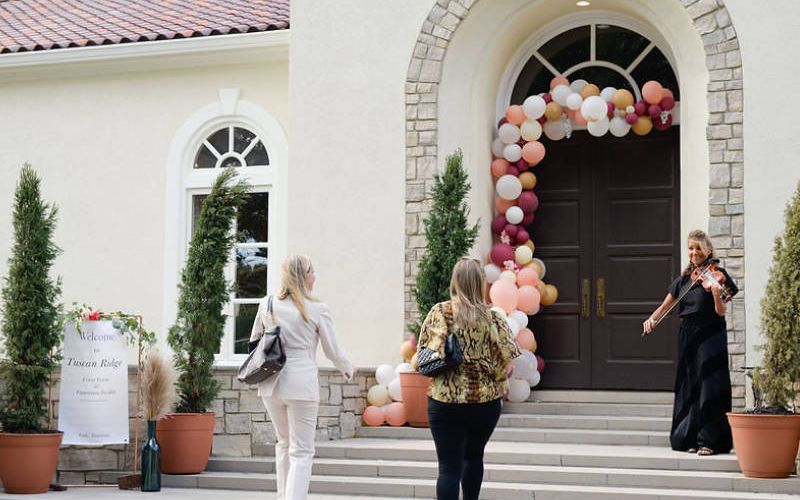 Tuscan Ridge entrance walkway